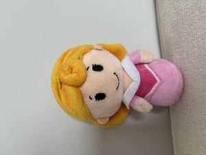 Sleeping beauty itty bittys hallmark plush